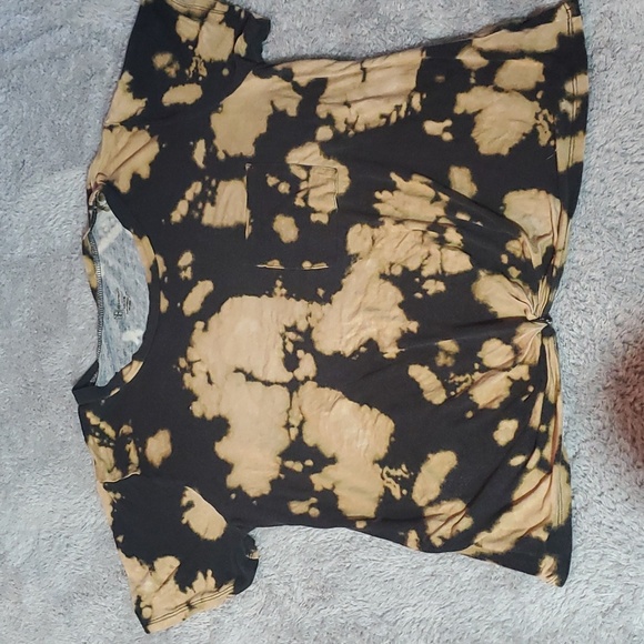 No Boundaries Tie Dye Knot Pull Over Shirt - Picture 1 of 8